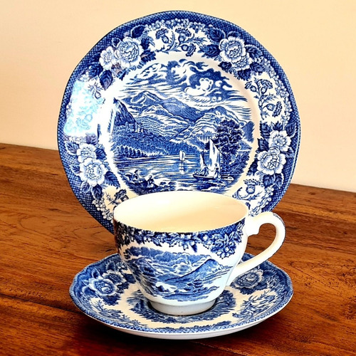 Trío Para Té Y Postre Porcelana Inglesa Antigua