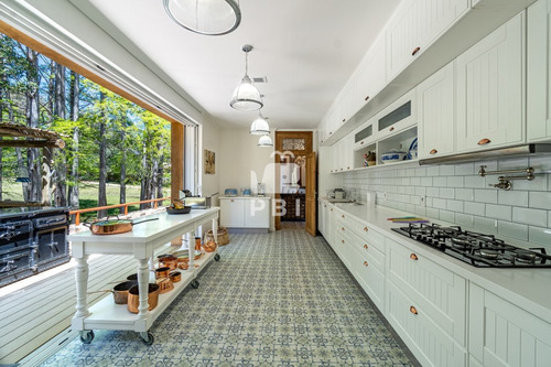Casa De 3 Dormitorios En Barrio Privado - Ref : Pbi3239