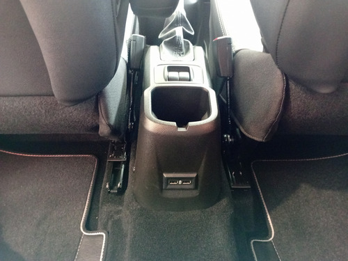 Citroën Basalt 1.0 T200 First Edition Cvt