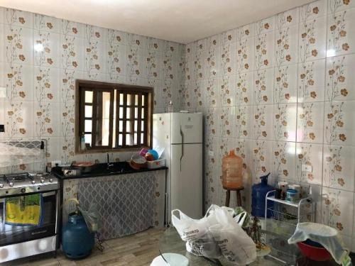Chácara Com 04 Dormitórios Sendo 02 Sutes Itanhaém - Ch010