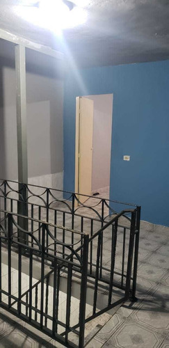 Imagem 3 de 13 de Casa 4 Cômodos