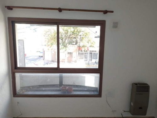 Imagen 11 de 15 de Colon 1800 1 Dormitorio , Kitchenette C/anafe Y Baño.