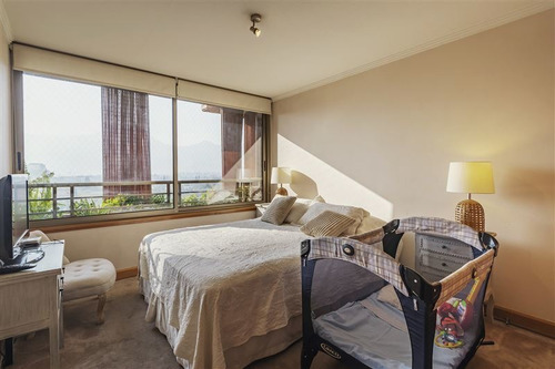Departamento En Arriendo De 4 Dorm. En Las Condes