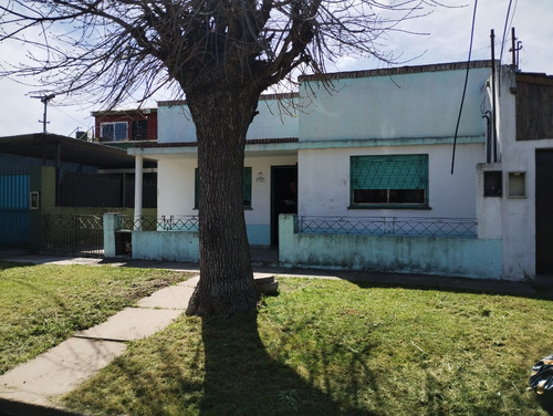 Casa Americana Sobre Lote Propio 