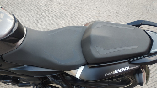 Motocicleta Bajaj Pulsar Ns200 2024