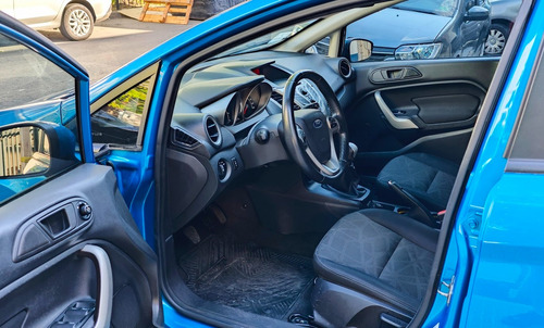 Ford Fiesta Kinetic Titanium Con Financiacion