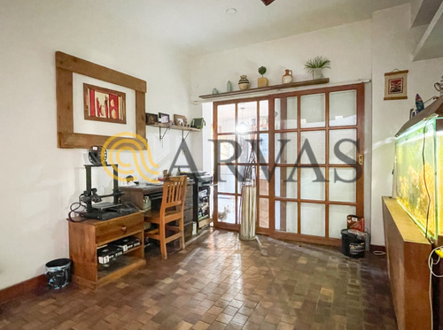Arvas Vende Casa En Beccar - 3 Dorm - Con Jardín Y Pileta - 300 M²