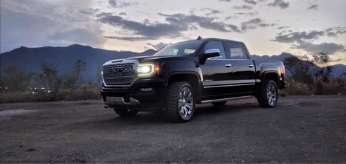 Imagen 13 de 13 de Gmc Sierra 2017 6.2 Denali Dvd At