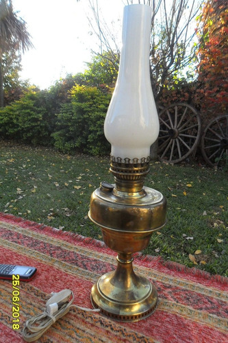 Antigua Lampara A Kerosene Belgique Sgog Electrificada Leer (Usado)