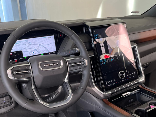 GMC Yukon 6.2 Suv Denali At