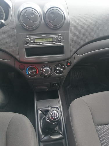 Chevrolet Aveo Paq M Ls Estandar 2017