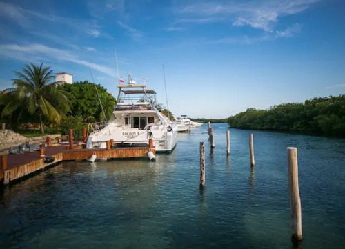 Venta De Villa Con Muelle En Zona Hotelera De Cancun