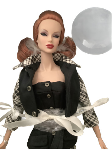 Fashion Royalty Dania Zarr Exclusive Interview-2009 Limited