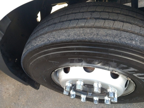 Imagem 18 de 18 de Volvo Vm 270