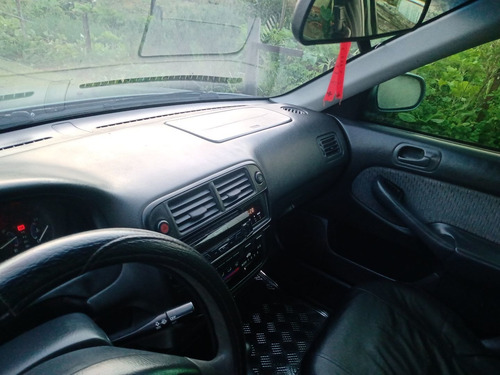 Imagem 3 de 10 de Honda Civic 1999 1.6 Ex Aut. 4p