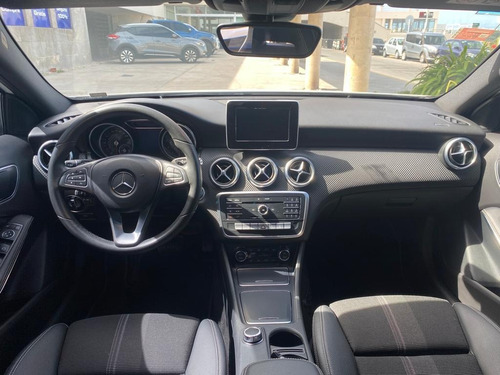 Imagen 3 de 3 de Mercedes Benz Clase A - 2018