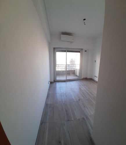 Imagen 9 de 14 de V Luro Boulevard R Falcon 5500 Semipiso 3 Amb Frente Balcon