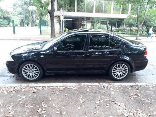 Volkswagen Bora 1.8 Highline T Tiptronic Cuero 2011