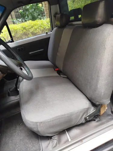 Toyota Hilux Estacas 4x2