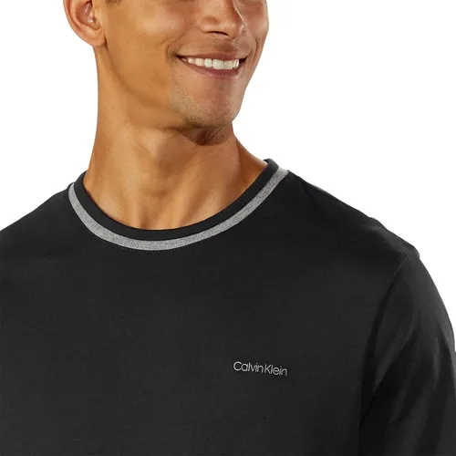 Playera calvin klein manga larga hotsell