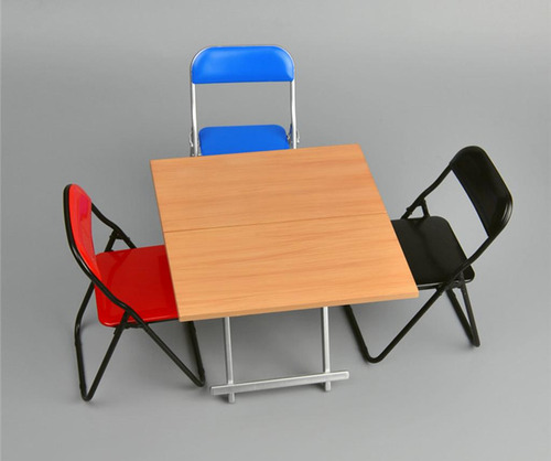 Los Muebles De Escritorio De Mesa Plegable Marrón Son