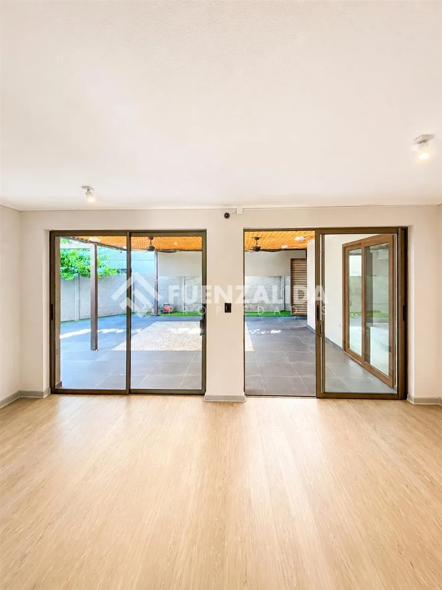 Imagen 2 de 26 de Casa En Arriendo De 3 Dorm. 2 Baños En Padre Hurtado