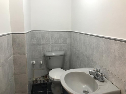 Imagen 10 de 16 de Monteserrín. Arriendo Departamento 3 Dormitorios Con Parqueadero Cubierto. Cerca Udla Y Ecopark.