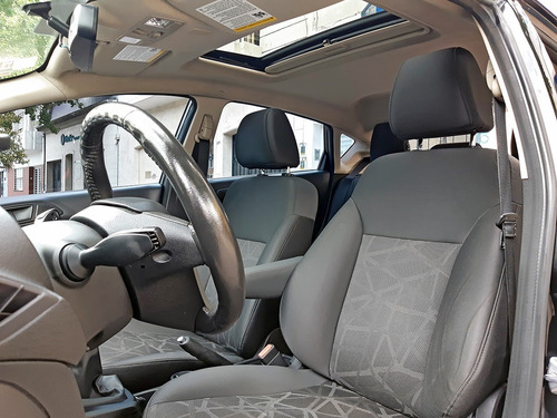 Ford Fiesta Kinetic Titanium 2013 Full Mexicano