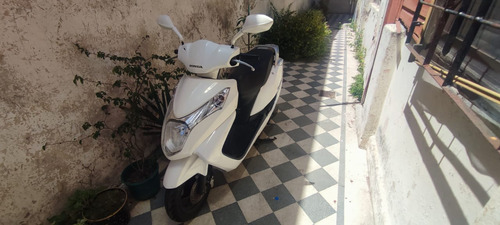 Honda Elite 125cc Año 2017 Km10,000 U$d 1.999 Titular