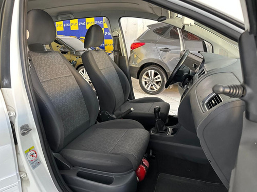 Volkswagen Fox 1.6 Vht Trend Total Flex 5p