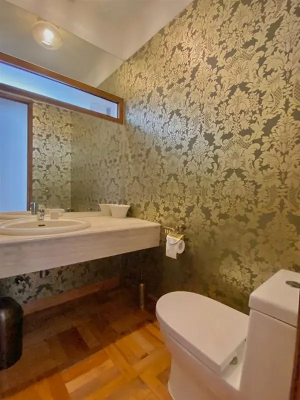 Imagen 3 de 30 de Casa En Venta De 5 Dormitorios En Vitacura