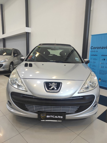 Peugeot 207 1.6 Xt 2009