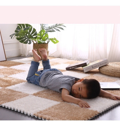Imagen 2 de 7 de Alfombra Para Living Dormitorio Cuarto De Juegos 30x30 Mpro