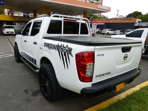 Nissan NP300 Frontier 2.5