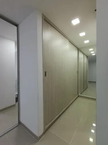 Casa En Venta En Niza. Cod V30253