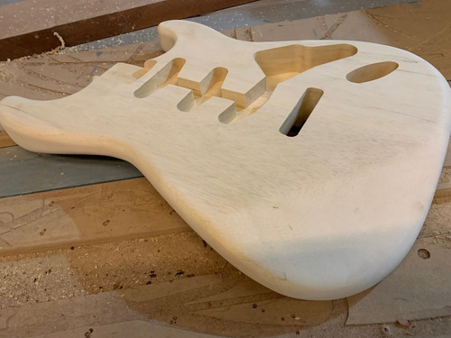Imagem 1 de 4 de Corpo Guitarra Modelo Strato 62 Em Marupá