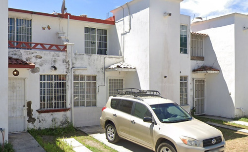 Casa En Venta De Rec. Bancaria En Facc. Valle Real, Tepic Nayarit. Sh05