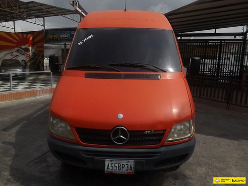 Mercedez-benz Sprinter .