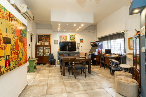 Venta Casa Devoto 5 Ambientes Refaccionada
