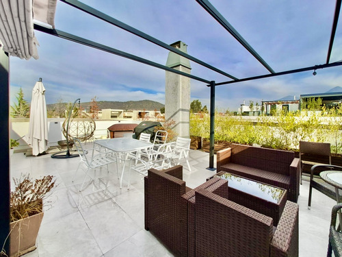 Amplio Y Luminoso, Gran Quincho En Rooftop Privado