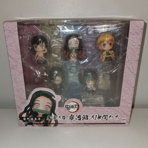 Set Figuras Demon Slayer - Tanjiro With Nakama Mascot Set