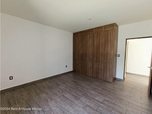 Zibatá Qro Casa En Desnivel En Venta Qh244556