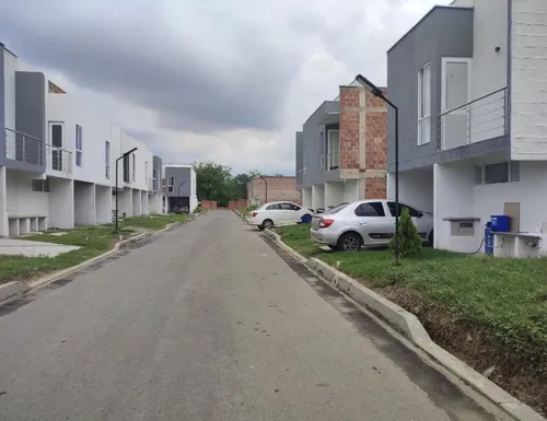 Lote En Condominio De 90 Mts2