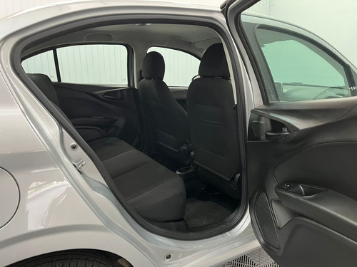 Fiat Cronos 1.0 Drive Flex 4p