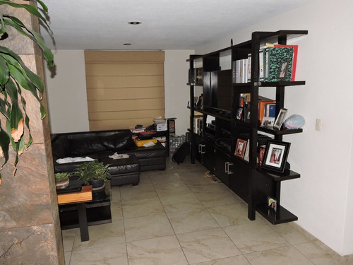 Imagen 10 de 14 de Departamento Penthouse Lujo Con Roof Garden Amplia Cocina
