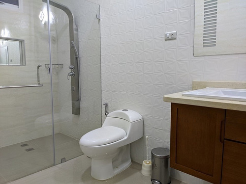 Imagen 11 de 22 de Noreida Delgado +58 414-1431887 / Casa En Venta Recién Remodelada, Trigal Sur Valencia.