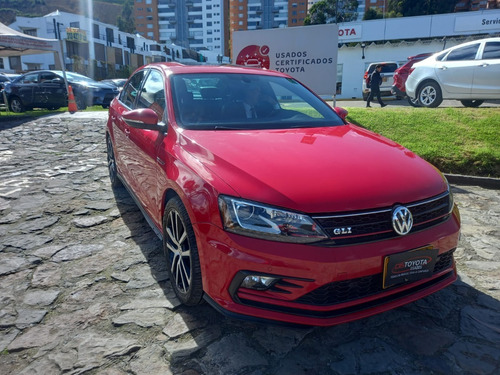 Imagen 4 de 14 de Volkswagen Jetta Gli