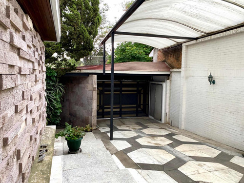 Casa En Renta En Bosque De Las Lomas!