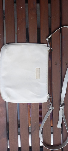 Cartera Blaqué Bandolera Blanca Cuero Usada