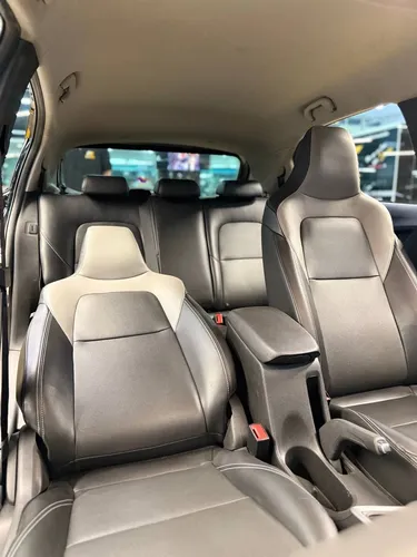 Chevrolet Onix 1.0T Premier Hatch At